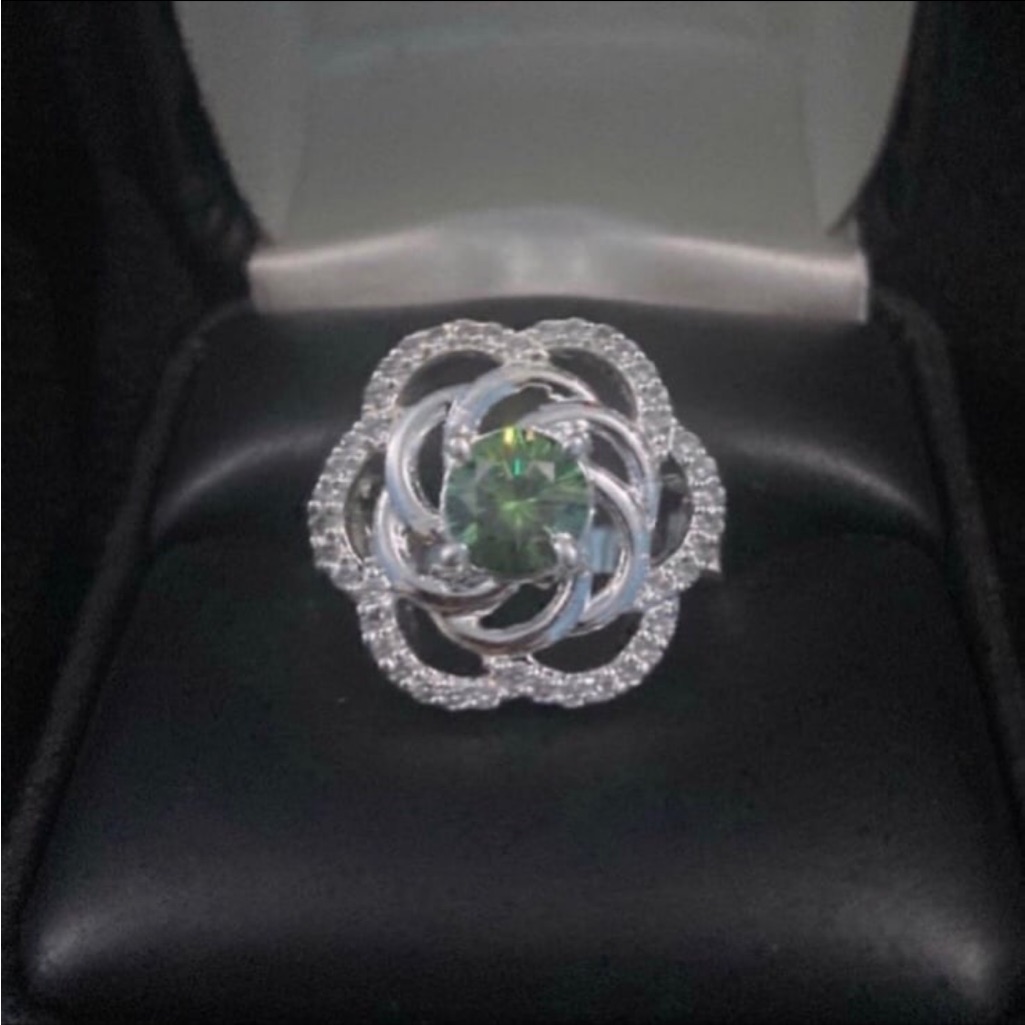 Unique 2.42ct Earth Mined Green Diamond Flower Ring Size 8